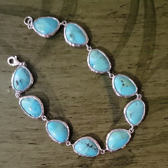 Genuine Turquoise Bracelet - Picture 1 of 6